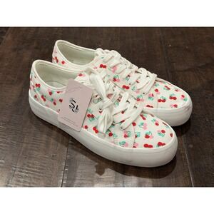 Sincerely Jules Sneaker Cherry Print Pattern Platform Shoe Womens size 8.5 NWOB